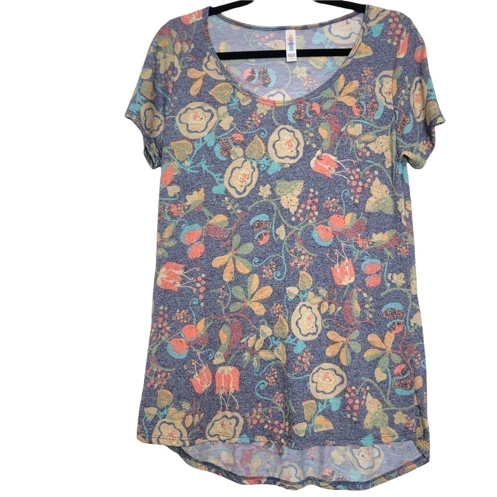 𝅺new LULAROE Classic T with yellow, coral, orange, red, teal and green - Size S